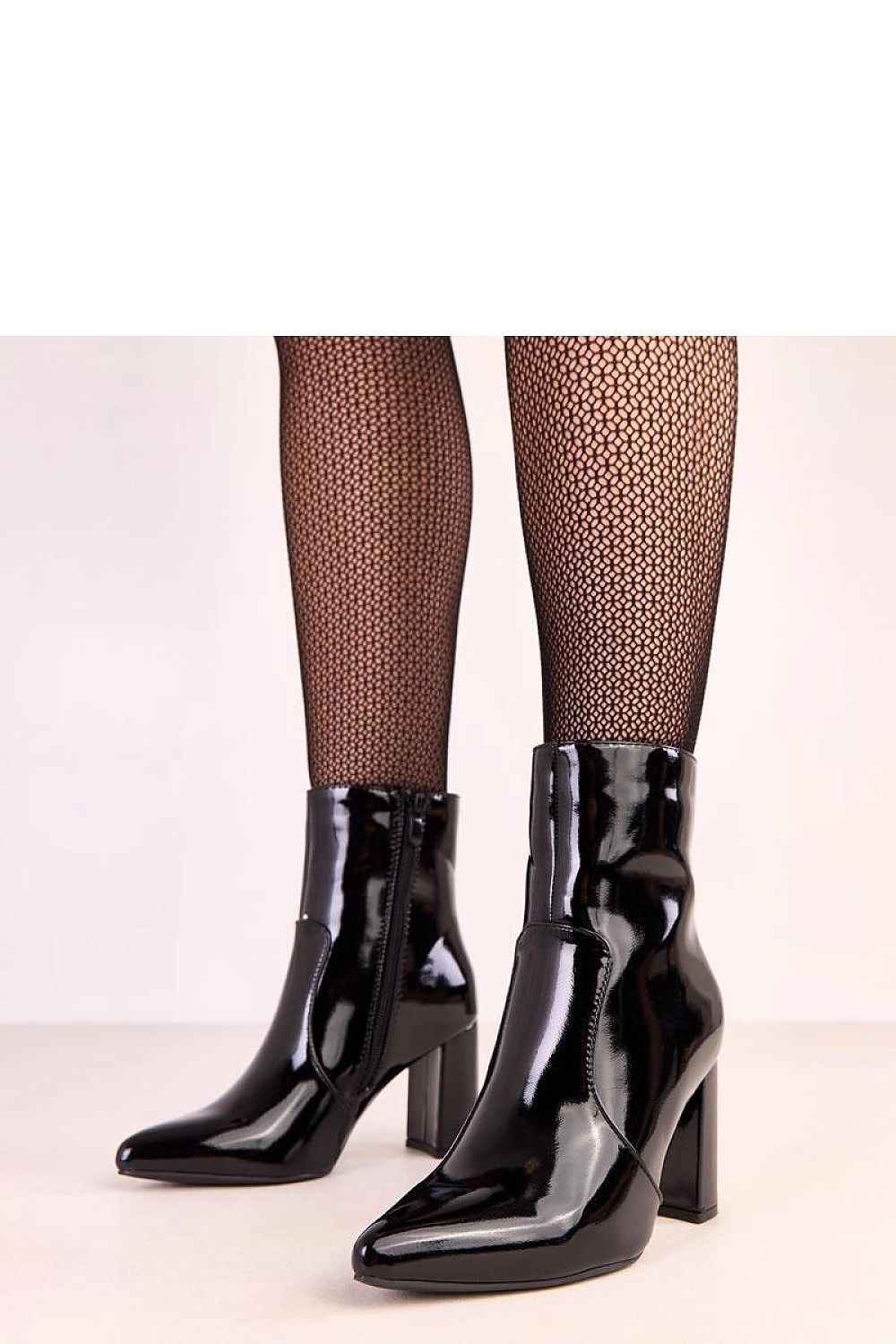 Heel boots model 220251